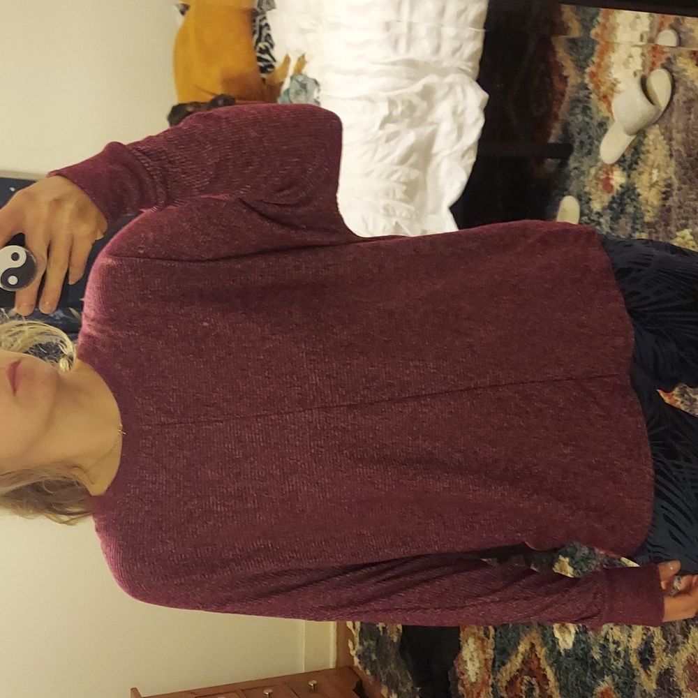 Sweater - Picture 5 of 7